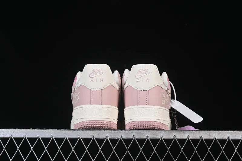 All categories Nk Air Force 1 Air Force series Nk Air Force 1 Low Air Force low-top Nike Air Force 1'07 Low "Virgo" Hand-painted graffiti twelve constellations series Virgo Air Force One low-top casual sneakers Constellation 823-922